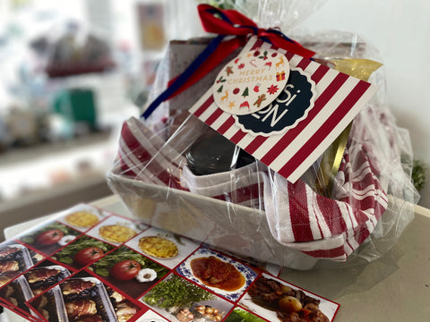 GIFT HAMPERS
